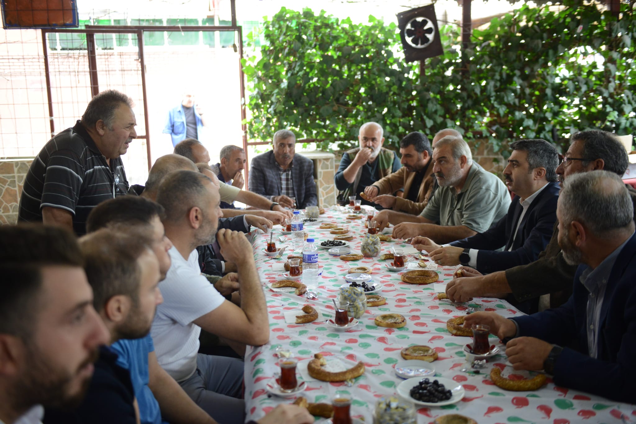 Yıldırım sahadan yönetiliyor
