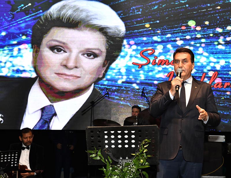Zeki Müren Anma Gecesi 12