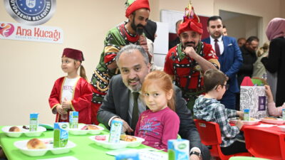 Bursa’da eğitime tam destek! Yüzde 50 indirim var…