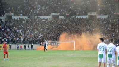 Amed-Bursaspor maçıyla ilgili düşündüren sorular… Federasyon tam bir hayal kırıklığı…