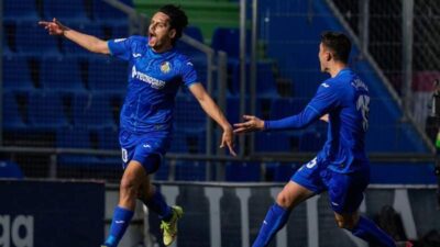 Enes Ünal’dan müthiş performans!