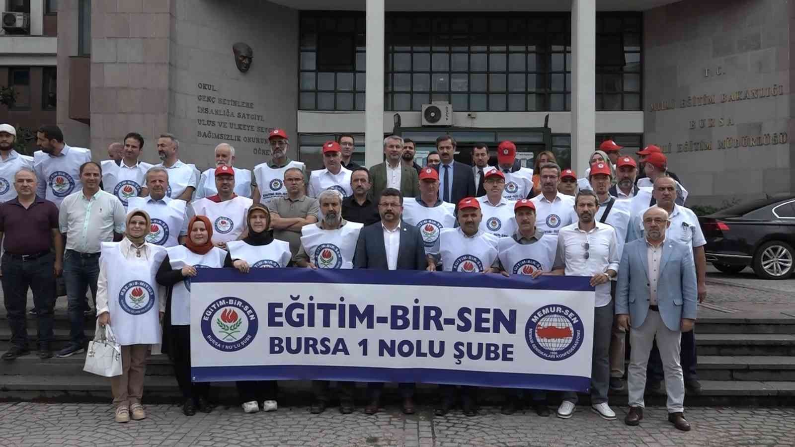Eğitim-Bir-Sen Başkanı Acar: ‘Köklü sorunlara, kalıcı çözümler bekliyoruz’ Eğitim-Bir-Sen Başkanı Acar: ‘Köklü sorunlara, kalıcı çözümler bekliyoruz’