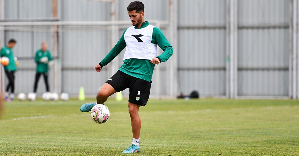 Bursaspor ara vermedi