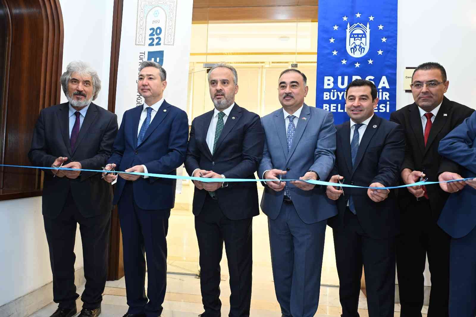 Bursa’da Dil Bayramı’nda anlamlı sergi 1 bursada dil bayraminda anlamli sergi 3ea317a