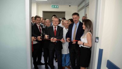 Uludağ Üniversite’nde Tüp Bebek Merkezi açıldı
