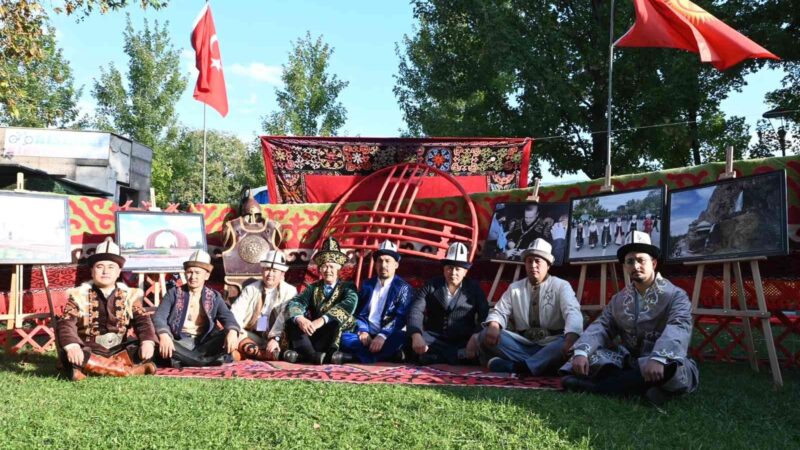 Bursa’dan Guinness’e ‘Manas Destanı’ 2022 Türk Dünyası Kültür Başkenti Bursa, Kırgız halkının manevi dayanağı