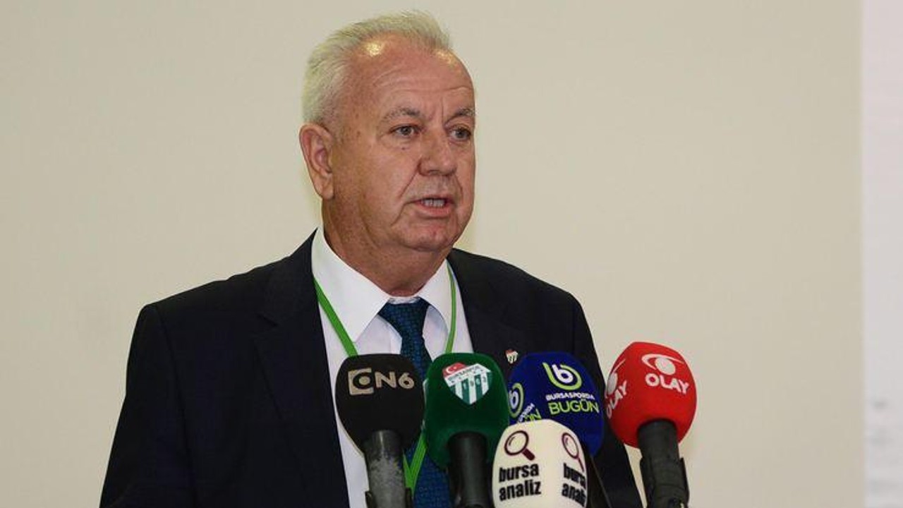 Bursaspor Divan Kurulu Başkanı Galip Sakder: “Her şeye rağmen umutlu olmalıyız”