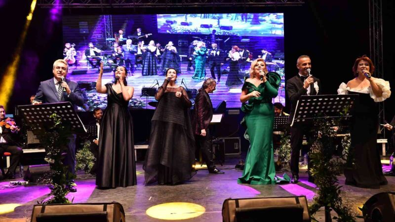 Türk Müziği’nin Sanat Güneşi Zeki Müren, vefatının 26’ıncı yıldönümünde Osmangazi