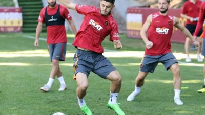Galatasaray’da yeni transferler sahaya indi