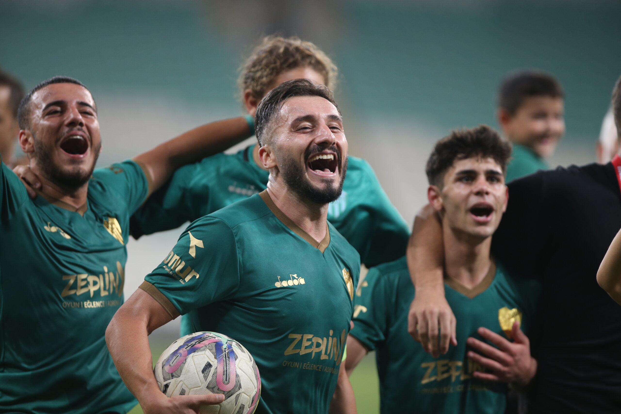 Bursasporlu oyuncu zirveye çıktı!