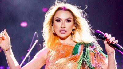 Hadise’nin gönderme yaptığı şarkı zirveye yerleşti