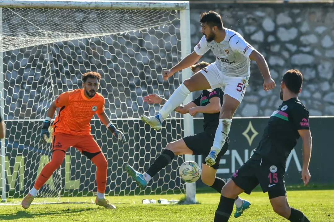 2.Lig’deki Bursa ekibinden ‘İstifa’ sesleriyle gelen 3 puan!