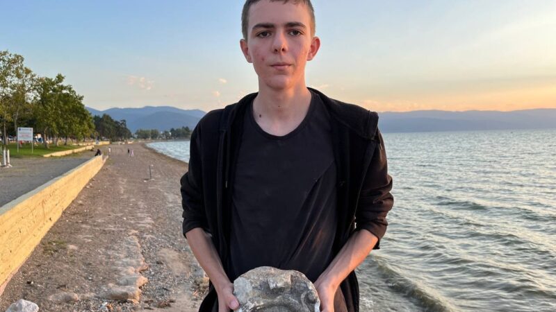 İznik Gölü’nde tarihi taş kalıntısı bulundu Dört medeniyete başkentlik yapan, tarihi eserleriyle UNESCO geçici miras listesinde