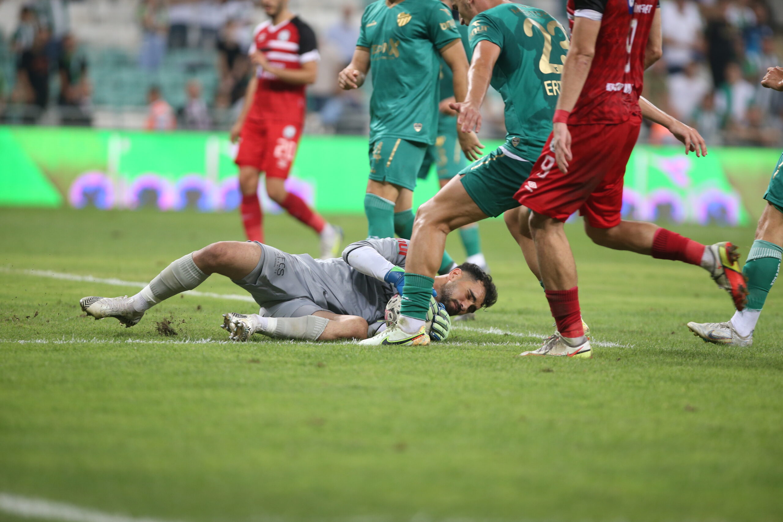 Bursaspor’da parmak ısırtan performans!