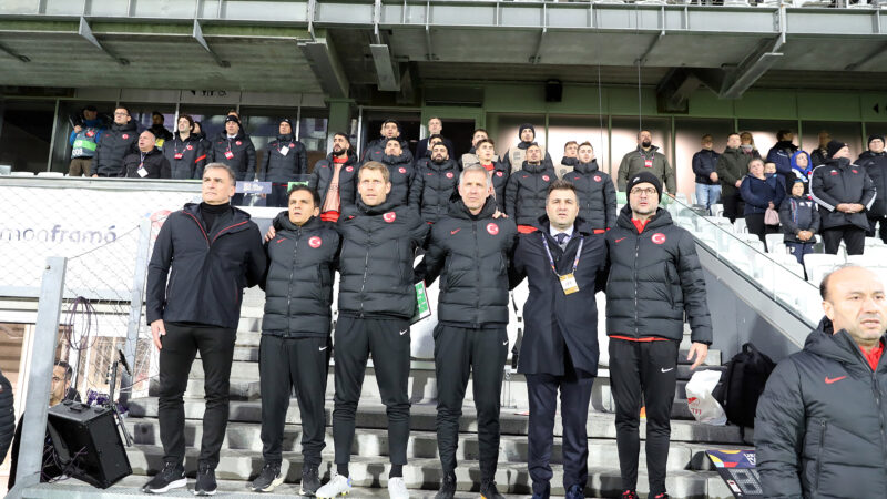 Kunzt’la yollar ayrılacak mı? TFF’den açıklama… TFF Yönetim Kurulu Üyesi ve Milli Takımlar Sorumlusu Hamit Altıntop,