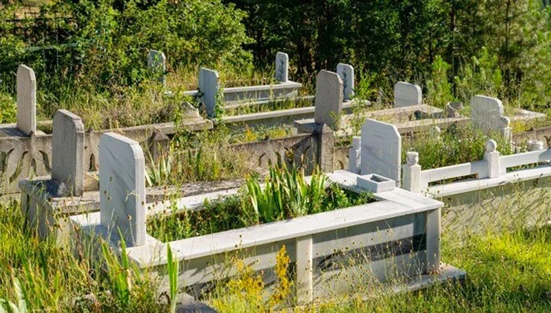 Mezar taşına ölmeden sipariş! 80 bin liraya kadar çıktı