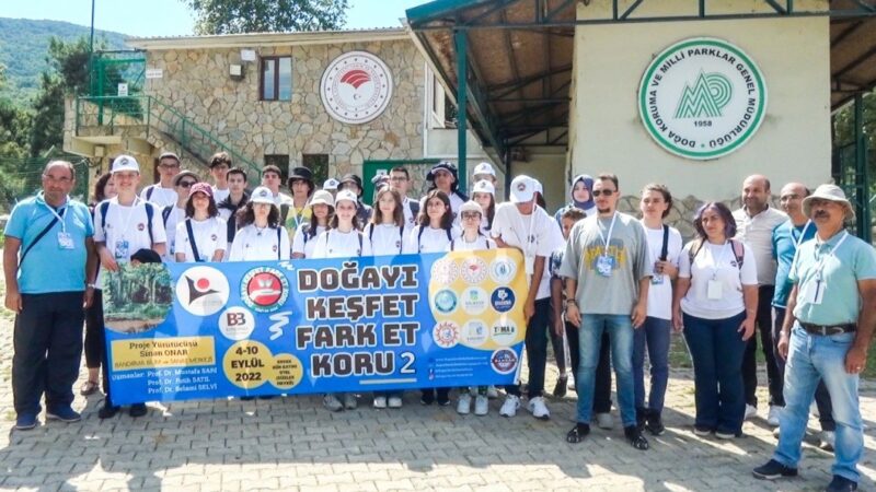 Karacabey’de doğayı yakından keşfettiler Karacabey Belediyesi’nin de destekçileri arasında yer aldığı ve TUBİTAK tarafından