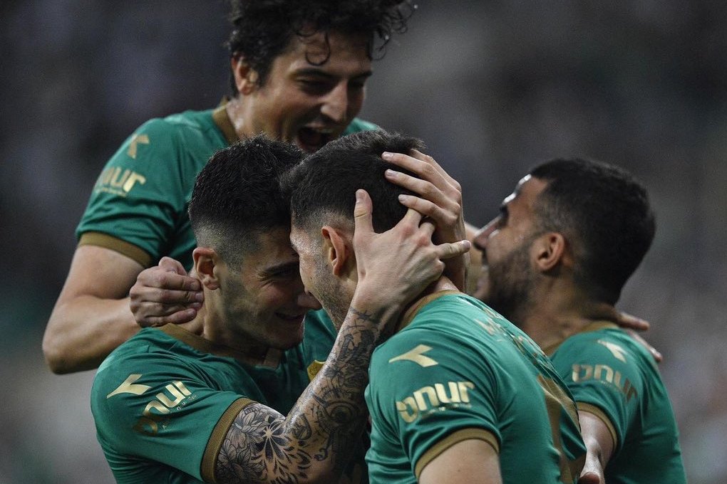 Bursaspor Sivas Belediye’ye fena patladı! Timsah Arena’da gol yağmuru… Bursaspor Sivas Belediye’ye fena patladı! Timsah Arena’da gol yağmuru…