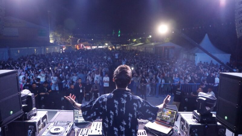 İnegöl Belediyesi’nin düzenlediği 3. İnegöl Ulusal Teknoloji Festivali tüm hızıyla