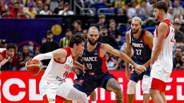 12 Dev Adam, Avrupa Şampiyonası’na veda etti