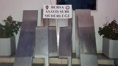 Bursa’da metrodaki yürüyen merdivenlerden hırsızlık! Gözaltına alındılar