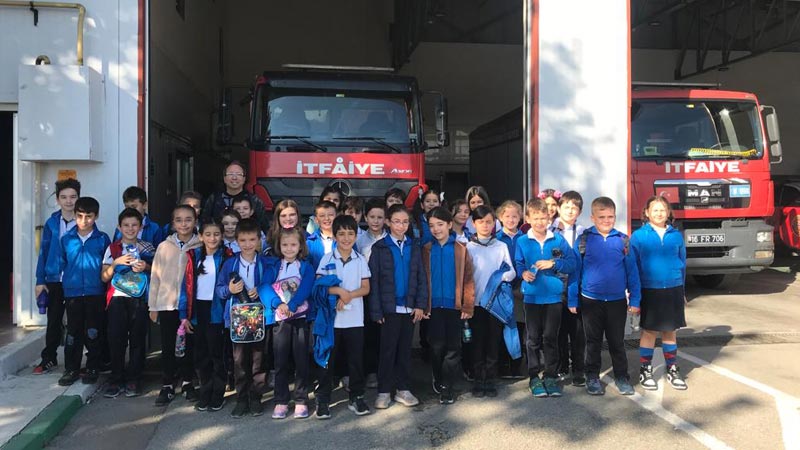 Rotary’li miniklerden İtfaiye Haftası etkinliği