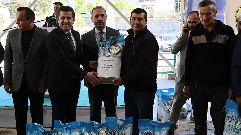 Büyükşehir’den üreticiye bir destek daha Bursa Büyükşehir Belediyesi’nin kırsal kalkınma hedefleri doğrultusunda Büyükorhan İlçe Tarım