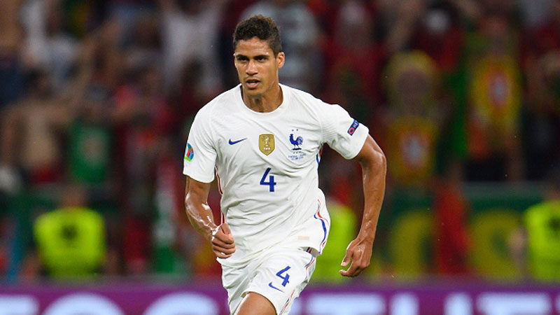 Raphael Varane, Dünya Kupası’nı kaçırabilir İngiltere Premier Lig ekiplerinden Manchester United'ın teknik direktörü Erik ten