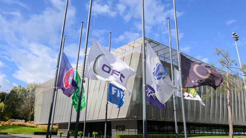 FIFA’da bayraklar yarıya indirildi FIFA’da bayraklar yarıya indirildi