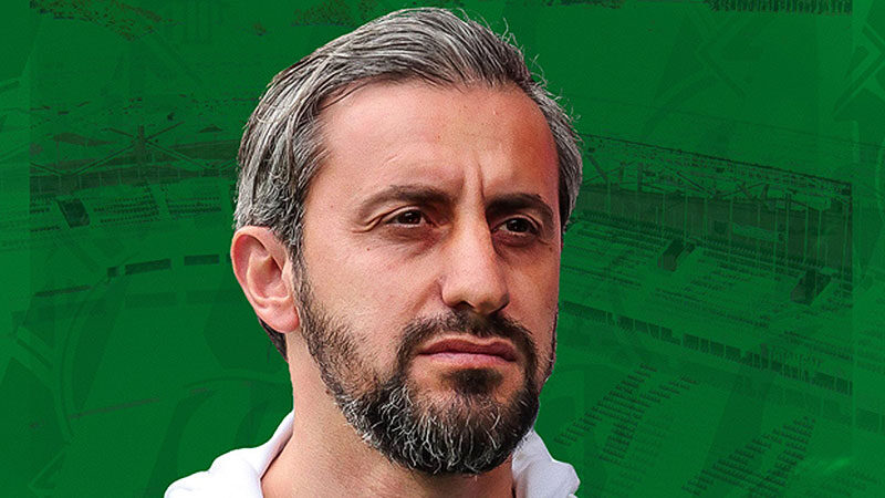 Sakaryaspor’da Özbalta dönemi Spor Toto 1. Lig ekiplerinden Sakaryaspor'da teknik direktörlüğe Serkan Özbalta