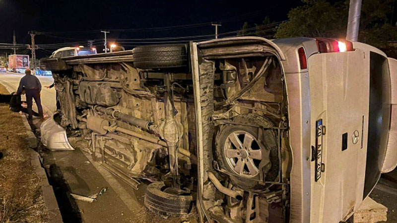 Deplasman dönüşü kaza! 1. Lig ekibinin kafilesi… Deplasman dönüşü kaza! 1. Lig ekibinin kafilesi…