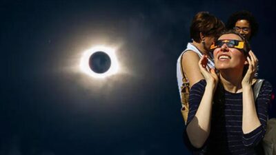 Herkes merak ediyordu tutulma başladı!