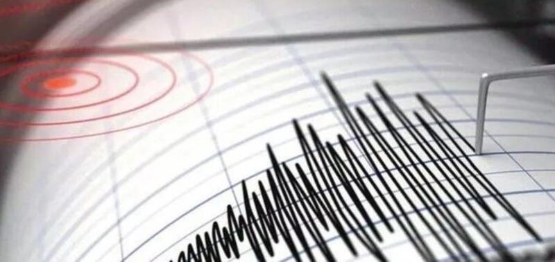 Bursa’da korkutan deprem Bursa'da 4 büyüklüğünde deprem meydana geldi.