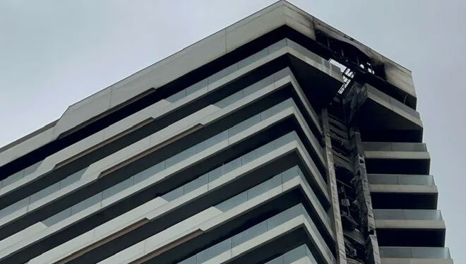 Kadıköy’deki yangında hasar gün aydınlanınca ortaya çıktı