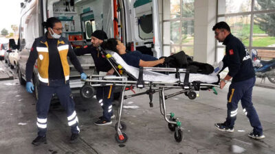 Dehşet! Boşanma aşamasındaki eşini bıçakladı