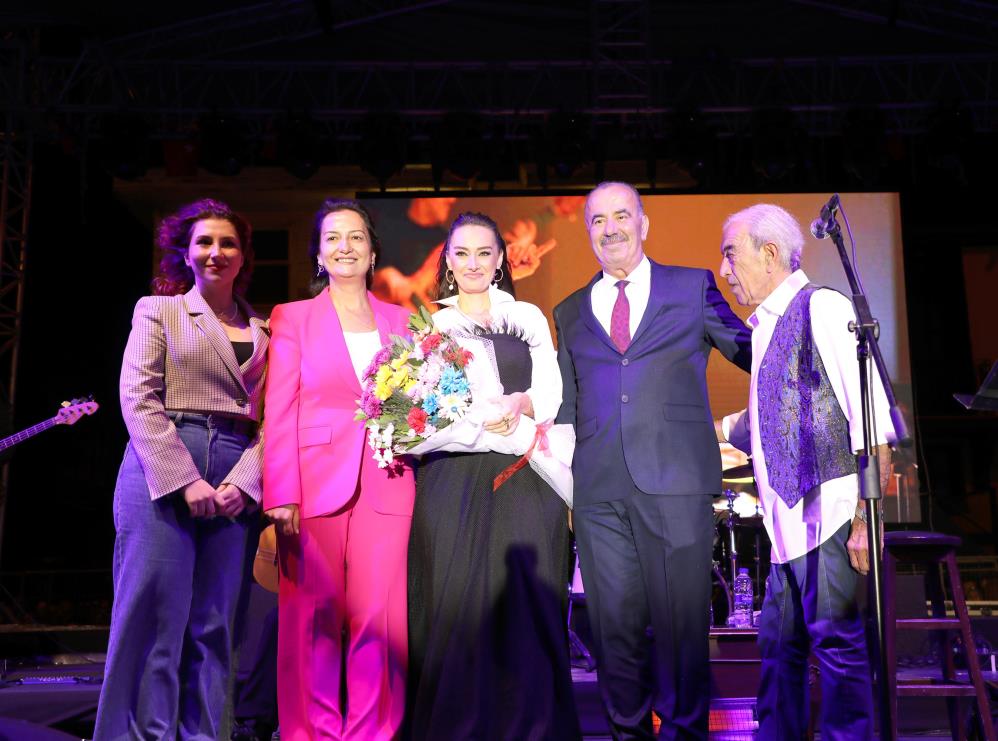 Mudanya’da görkemli final