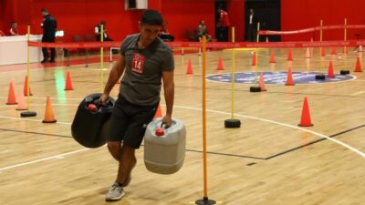 Alev savaşçısı olmak için ter döktüler