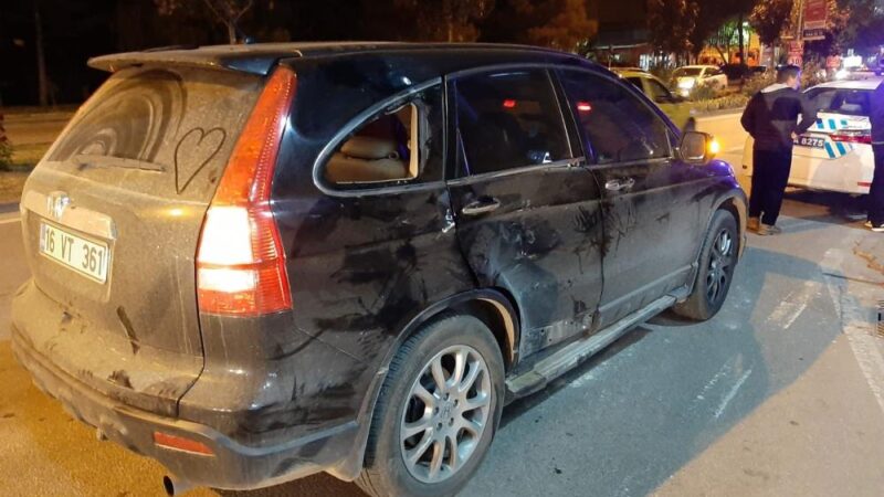 Bursa’da feci kaza Bursa'nın Orhangazi ilçesinde meydana gelen trafik kazasında bir motosiklet bir