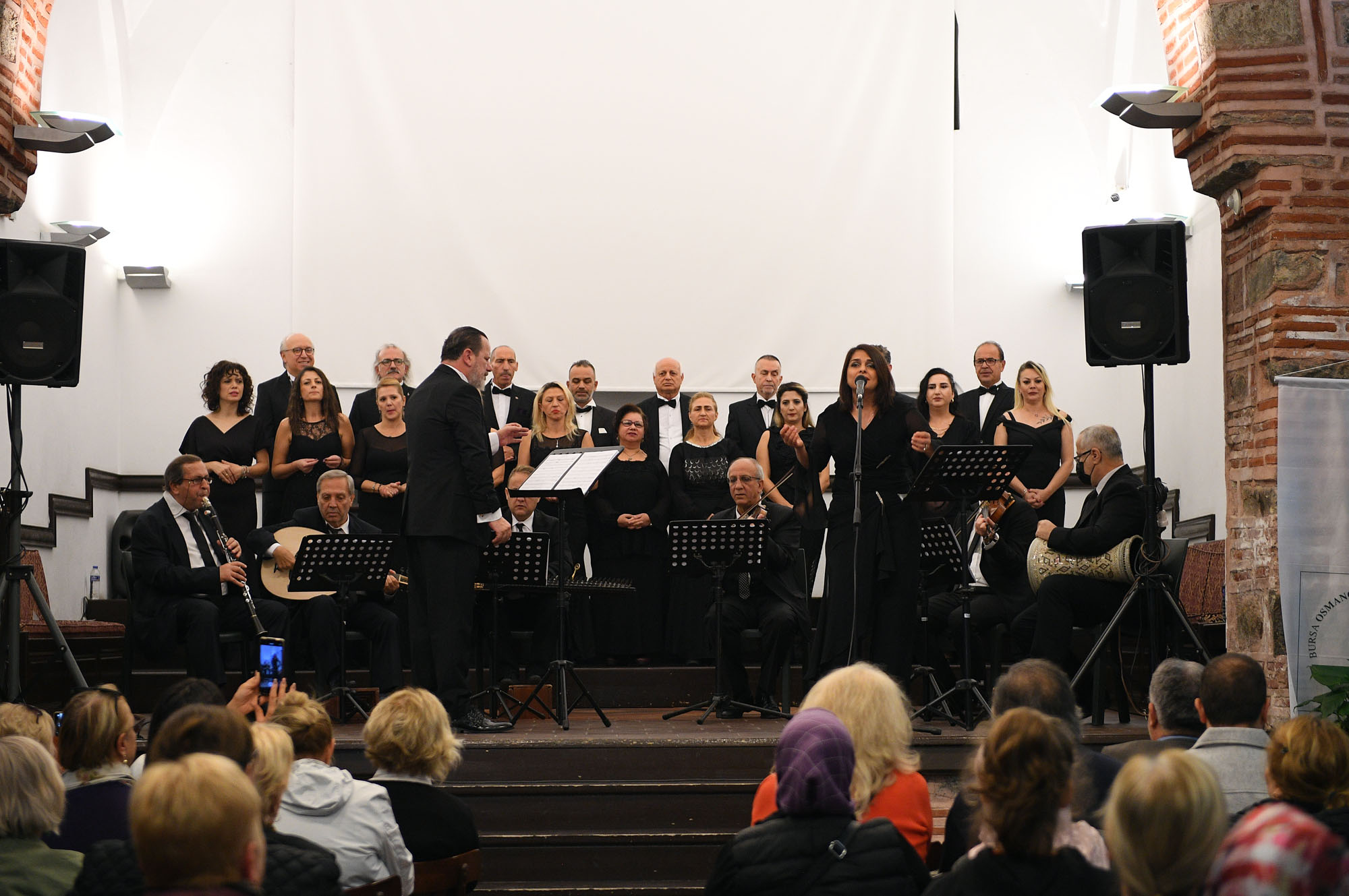 Osmangazi’de ‘Cumhuriyet’ Konseri Osmangazi’de ‘Cumhuriyet’ Konseri