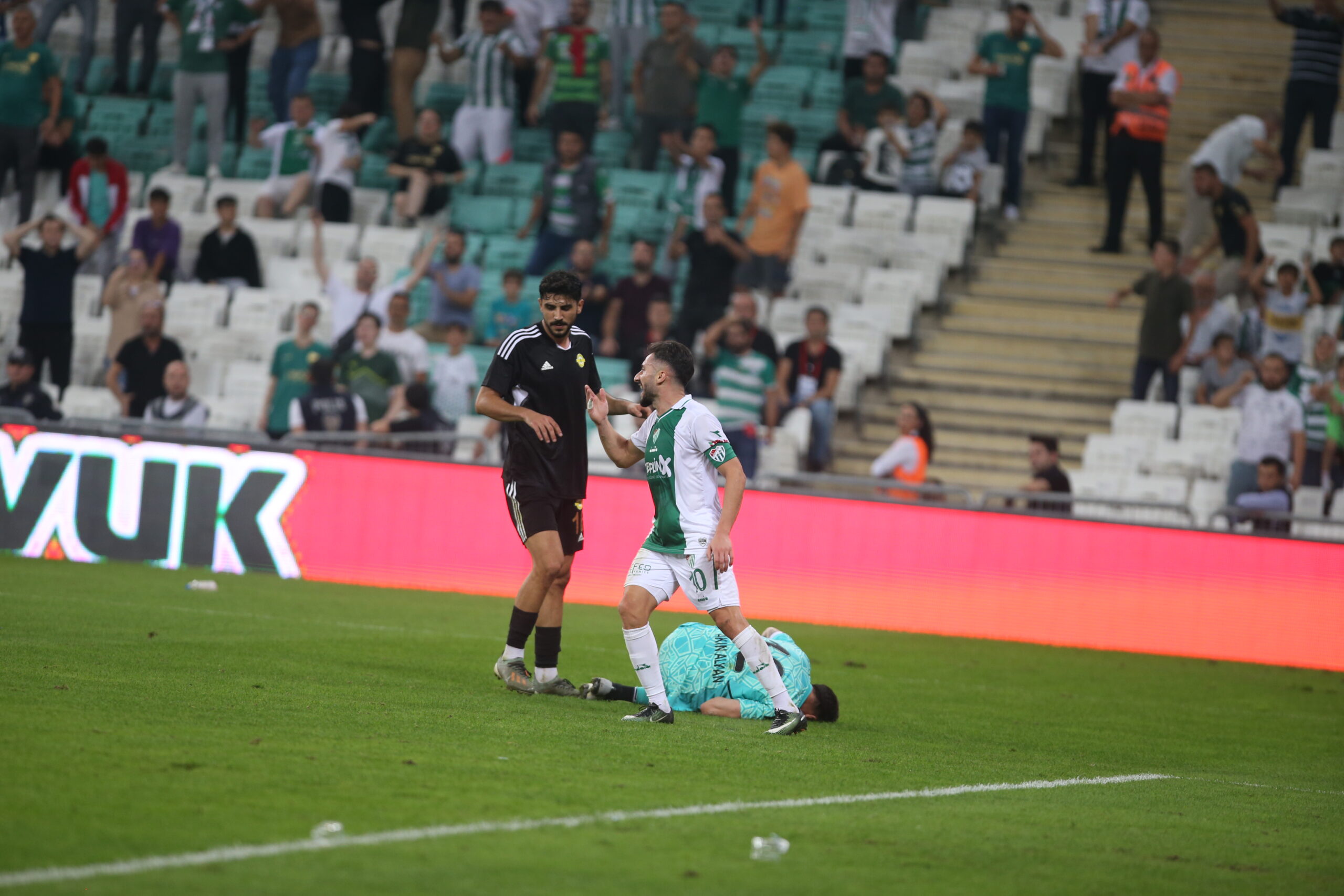 Bursasporlu oyuncudan kötü haber!