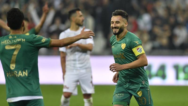Bursaspor’da galibiyet hasreti sona erdi!