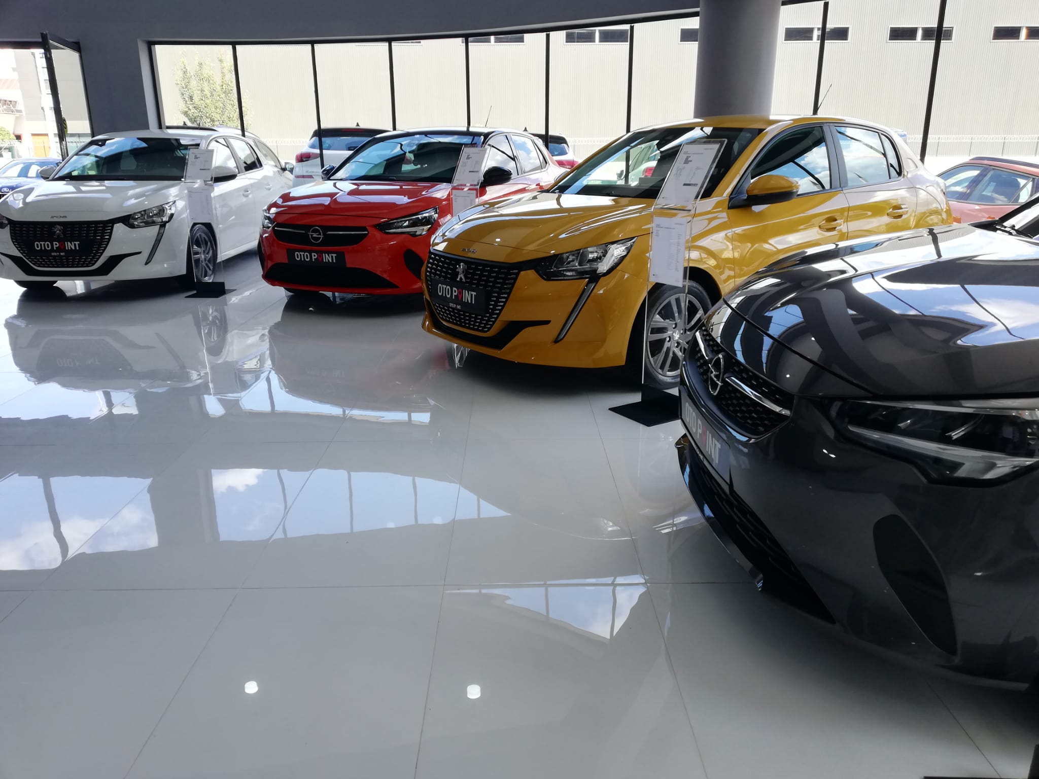 İkinci elde kurumsallığı Bursa ile tanıştıran şirket; Otopoint Otomotiv