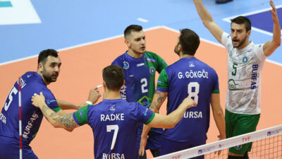 Bursa’nın Efeleri galibiyetle tanıştı