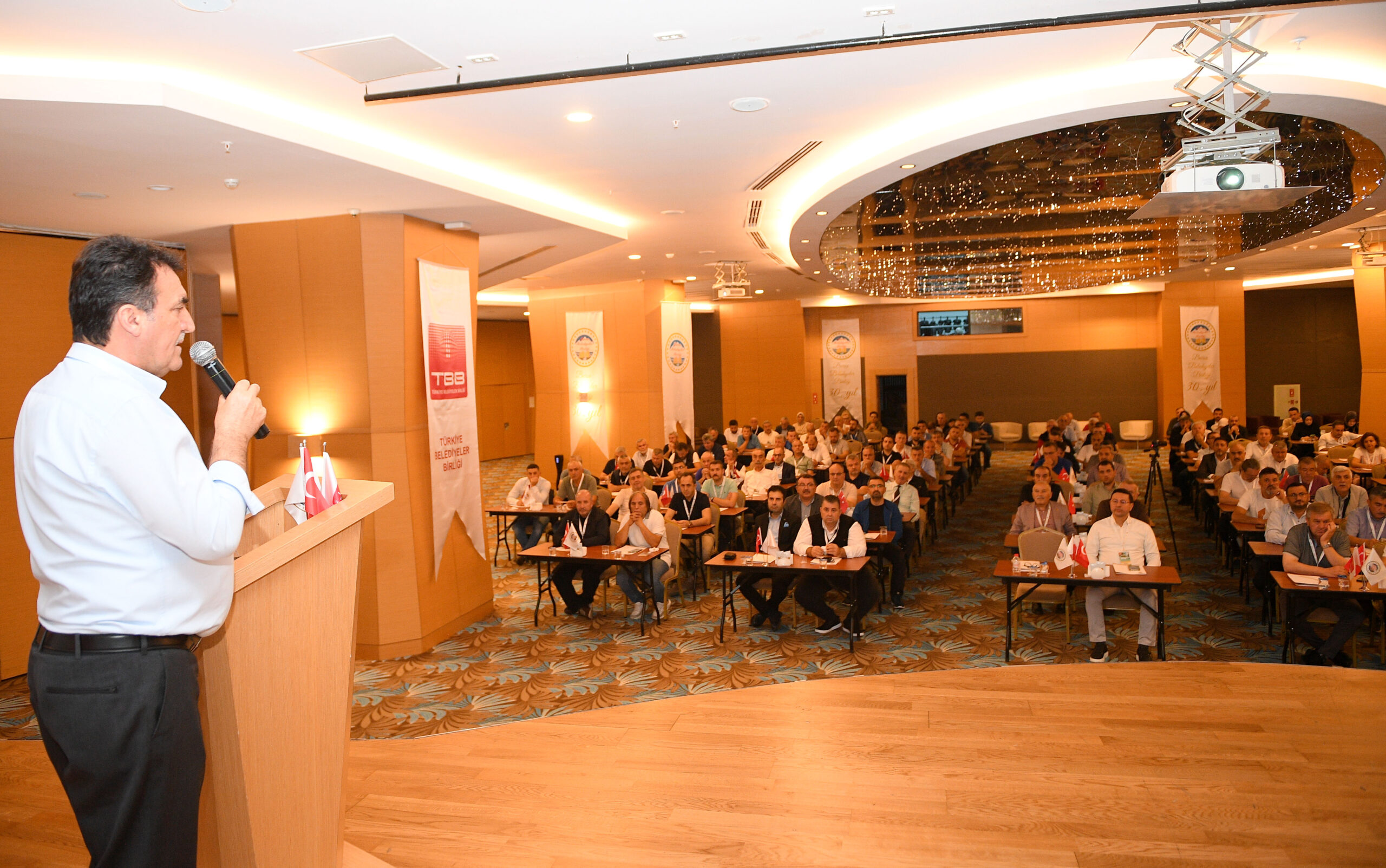 Bursa Belediyeler Birliği’nden Hizmet İçi Eğitim Semineri