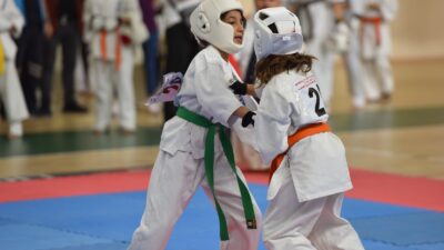 Yıldırım’da karate rüzgarı