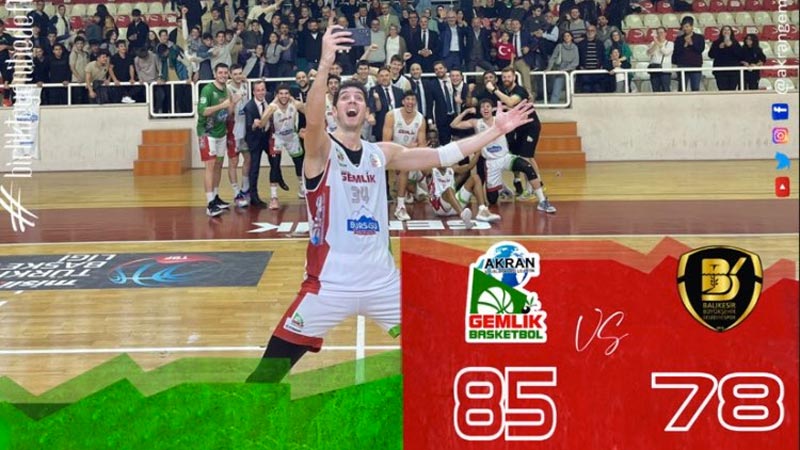 Akran Gemlik galibiyetle tanıştı Akran Gemlik galibiyetle tanıştı