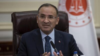 Bekir Bozdağ’dan Anayasa değişikliğine ilişkin dikkat çeken çıkış! 24. ve 41. maddelerde değişiklik yapılacak