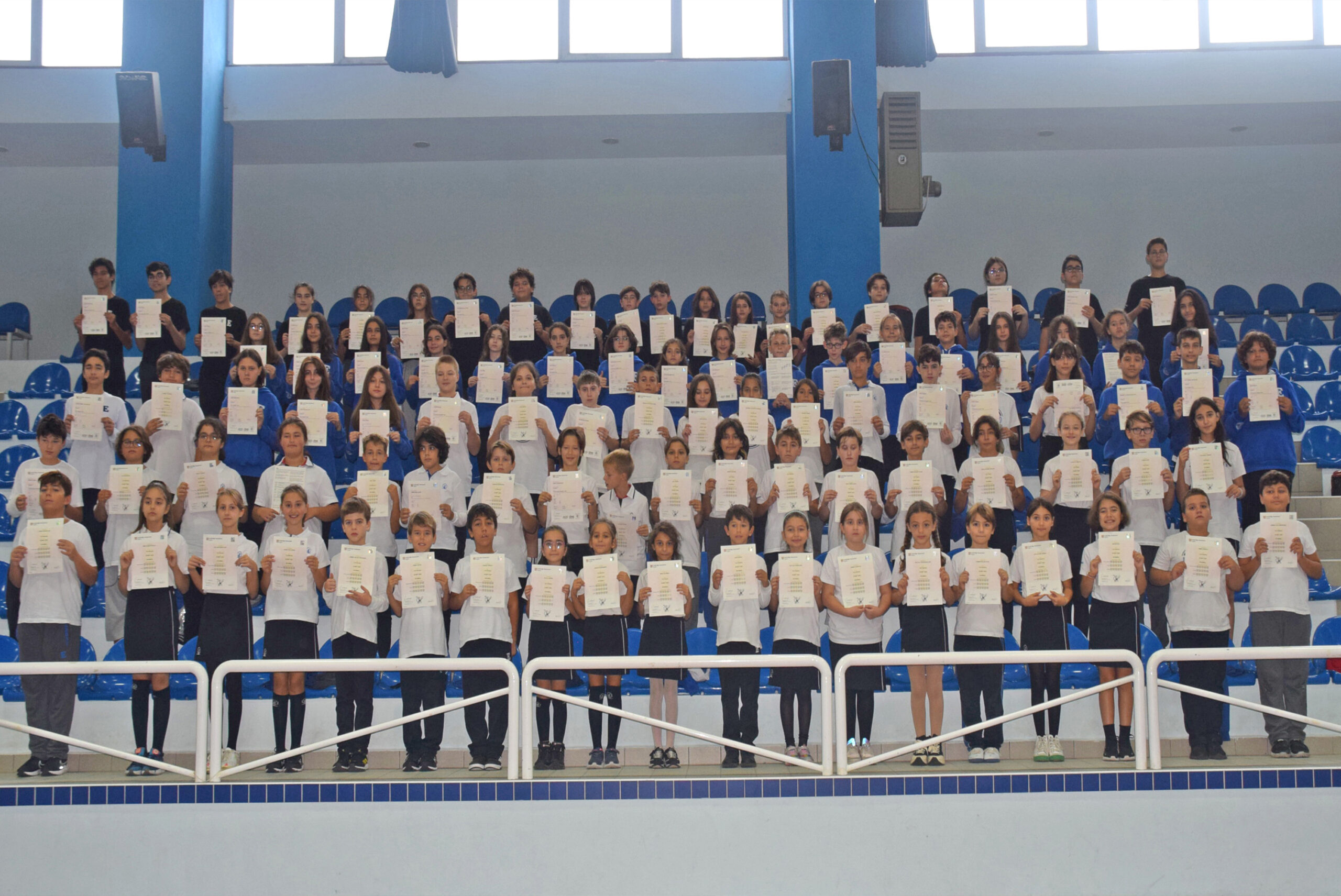 Emine Örnek öğrencilerinin haklı gururu