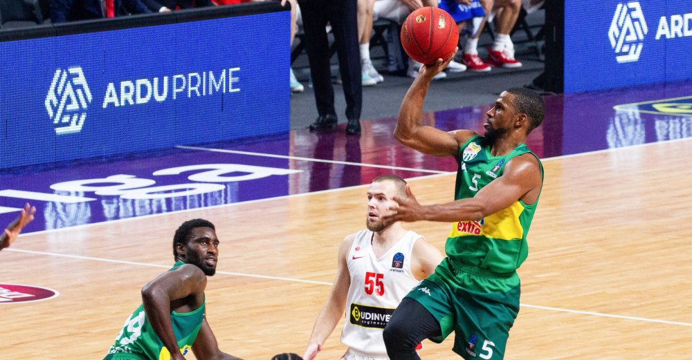 Potanın Timsahları Letonya’da mağlup Potanın Timsahları Letonya’da mağlup