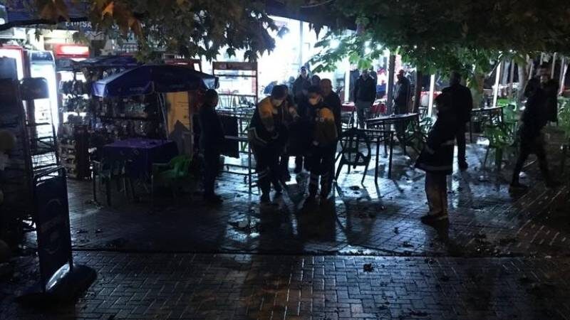 Yenişehir’de başlayan kavga İznik’te bitti! Köylülere sığındı Bursa Yenişehir’de üç kişi arasında bilinmeyen bir nedenle başlayan kavga,